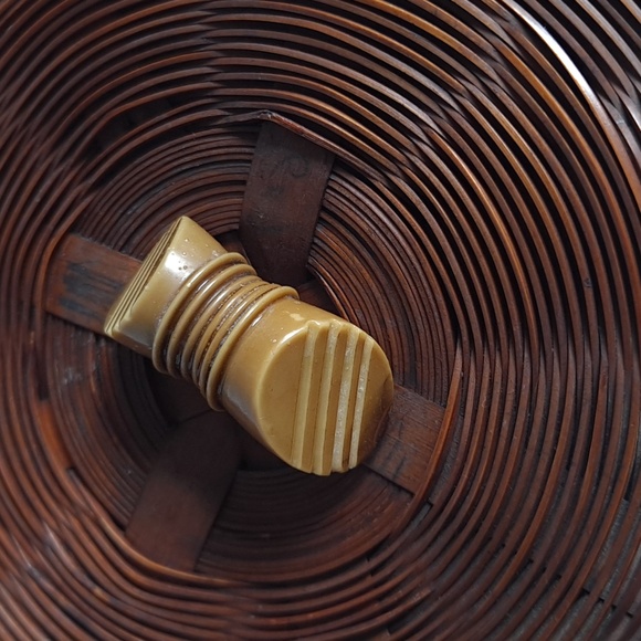 Vintage Woven Sewing Basket - Picture 2 of 8